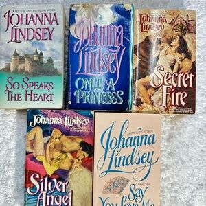 Johanna Lindsey Romance Novel Collection